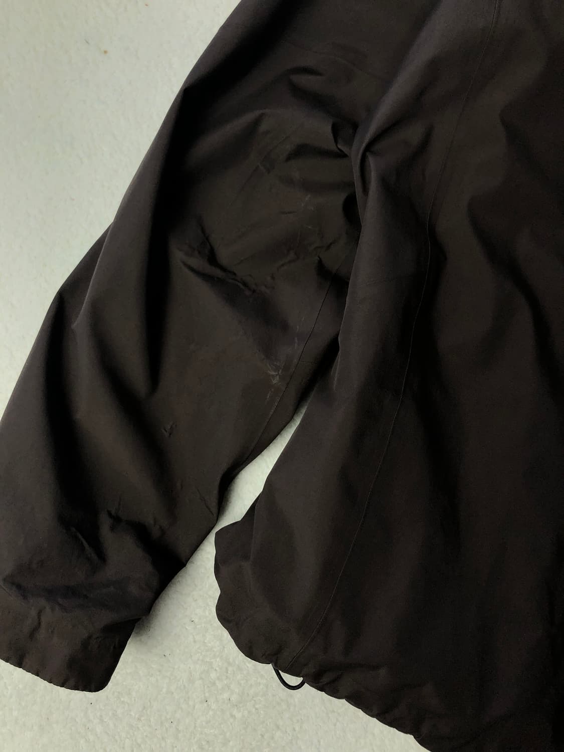 아크테릭스 고어텍스 다크브라운 자켓 상품이미지6