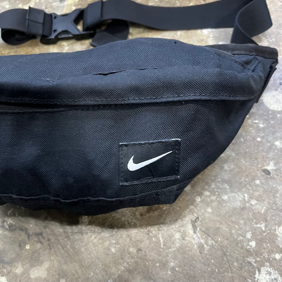 나이키 힙색 웨이스트백 가방 크로스백 상품이미지2
