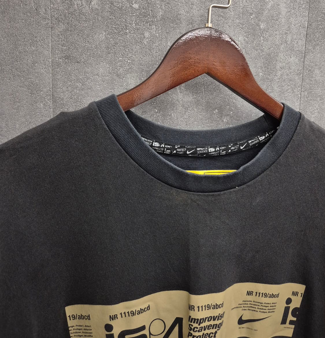 나이키 ISP Black Graphic Tee XL  상품이미지2