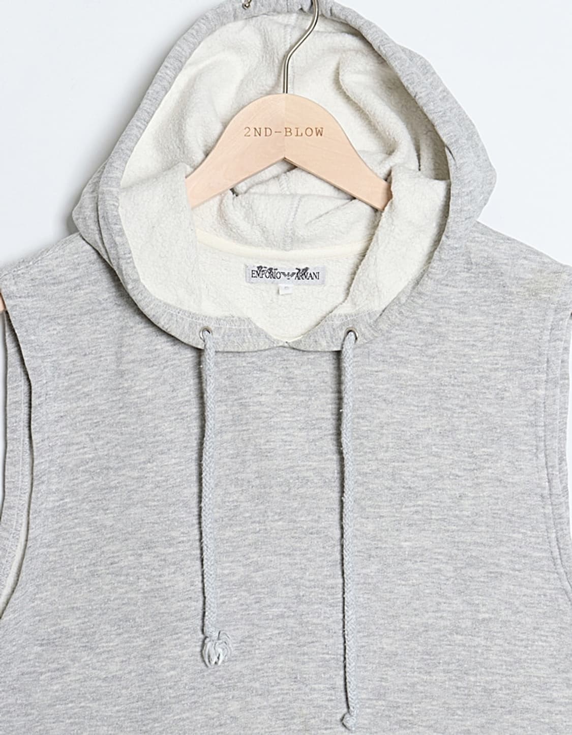 EMPORIO ARMNAI Sweat Sleeveless Hoodie 상품이미지2