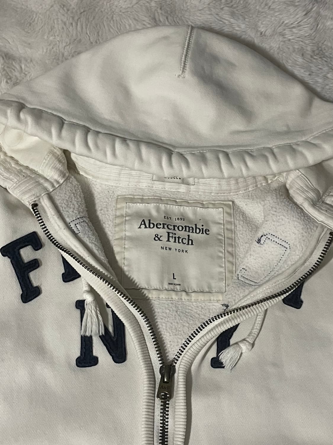 아베크롬비 뉴욕 후드집업 화이트 네이비 상품이미지2