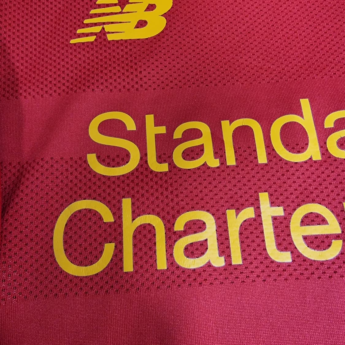 16-17시즌 리버풀 홈 유니폼 #10 쿠티뉴 상품이미지8