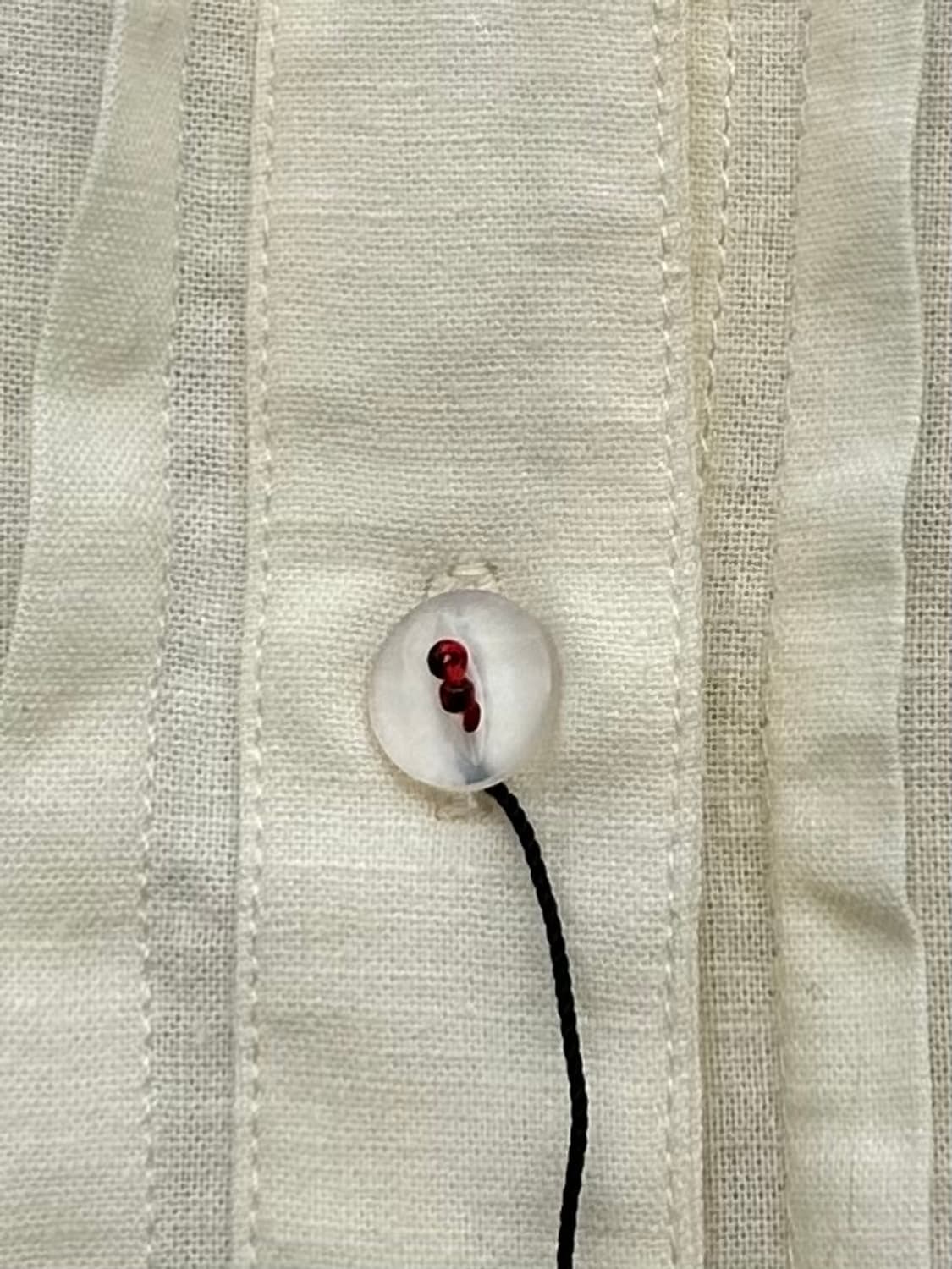 크림 린넨 핀턱 블라우스 상품이미지4