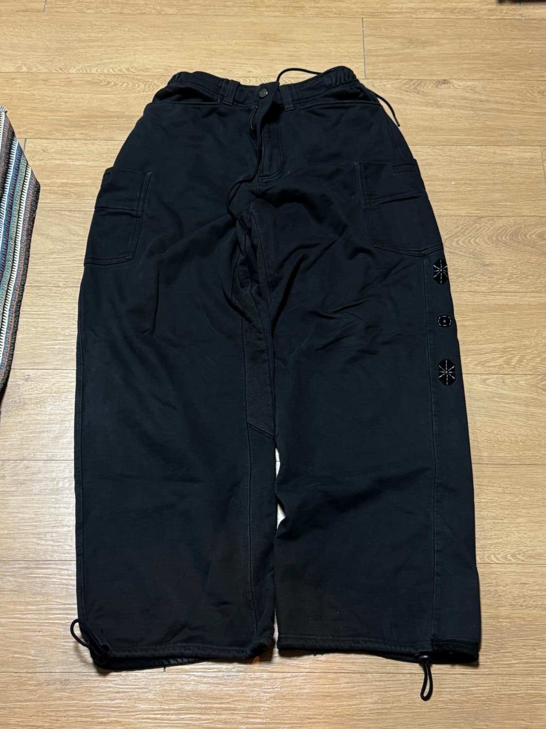 Polyteru side cargo sweat pants 상품이미지1