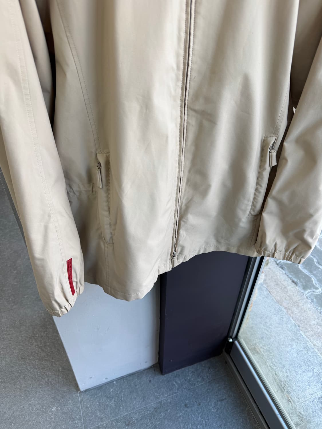 50/ 프라다 스포츠 레드텝 고어텍스 자켓 상품이미지4