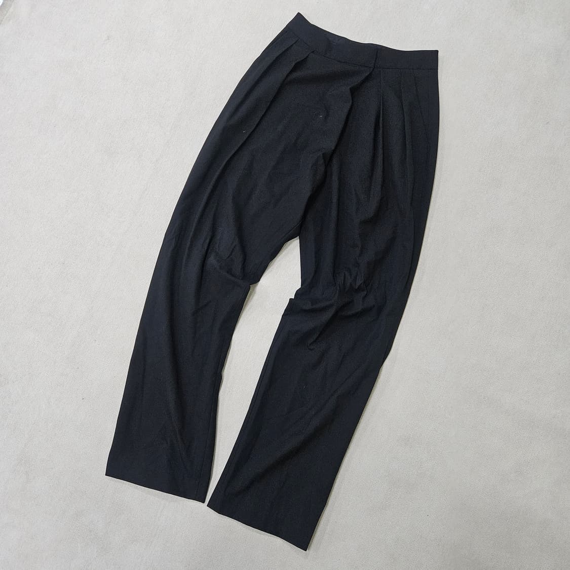 25 무신사스탠다드 여성 핀턱 슬랙스 0401Y 상품이미지1