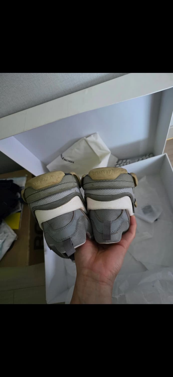 발렌시아가 트리플S 그레이 40(265~270) 상품이미지4