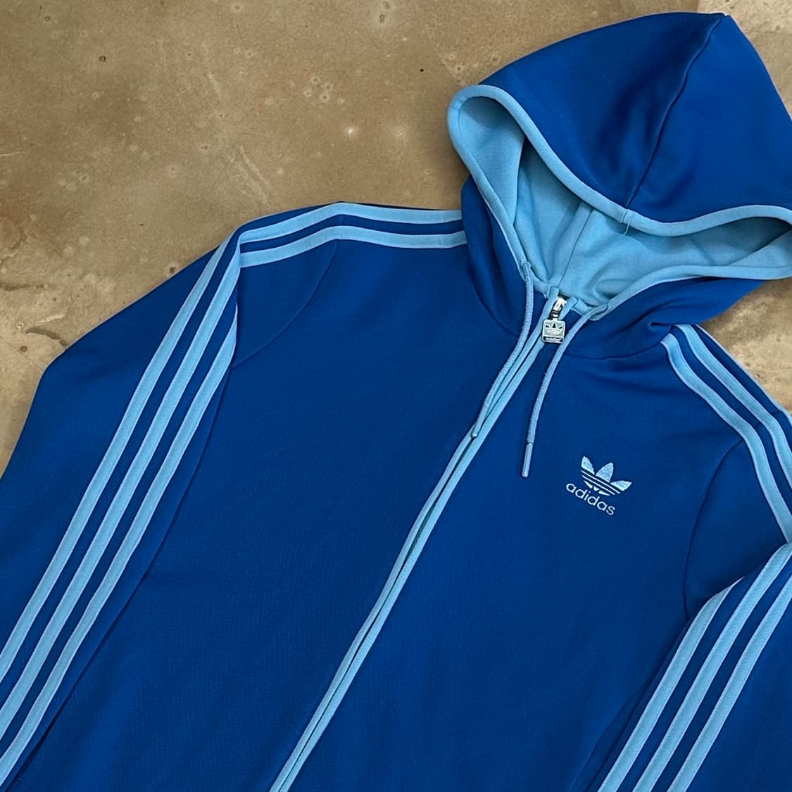100 아디다스 여성용 블루 후드 트랙탑 상품이미지1