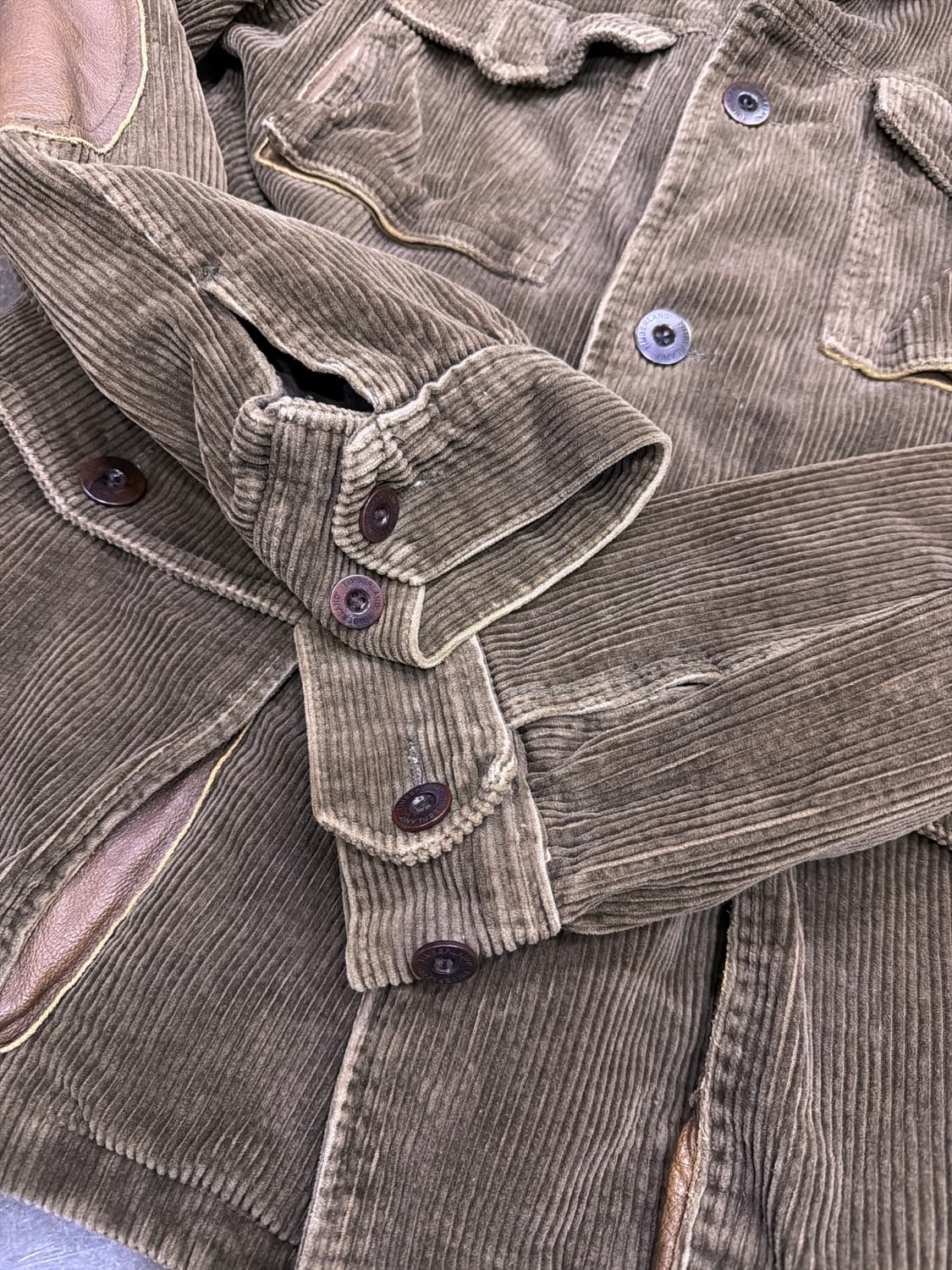 팀버랜드 리미티드 컬렉션 코듀로이 헌팅자켓 브라운 M 상품이미지8