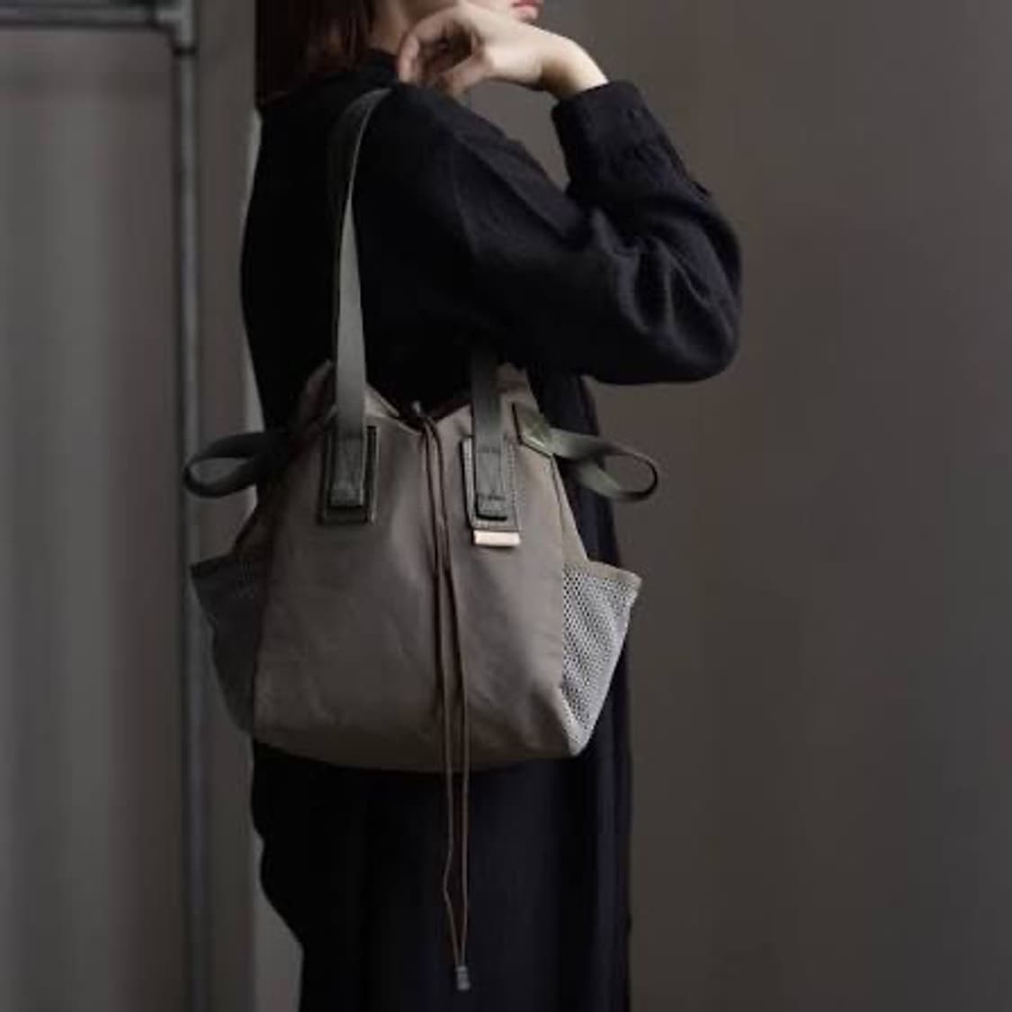 헨더스킴 functional tote bag small 상품이미지4
