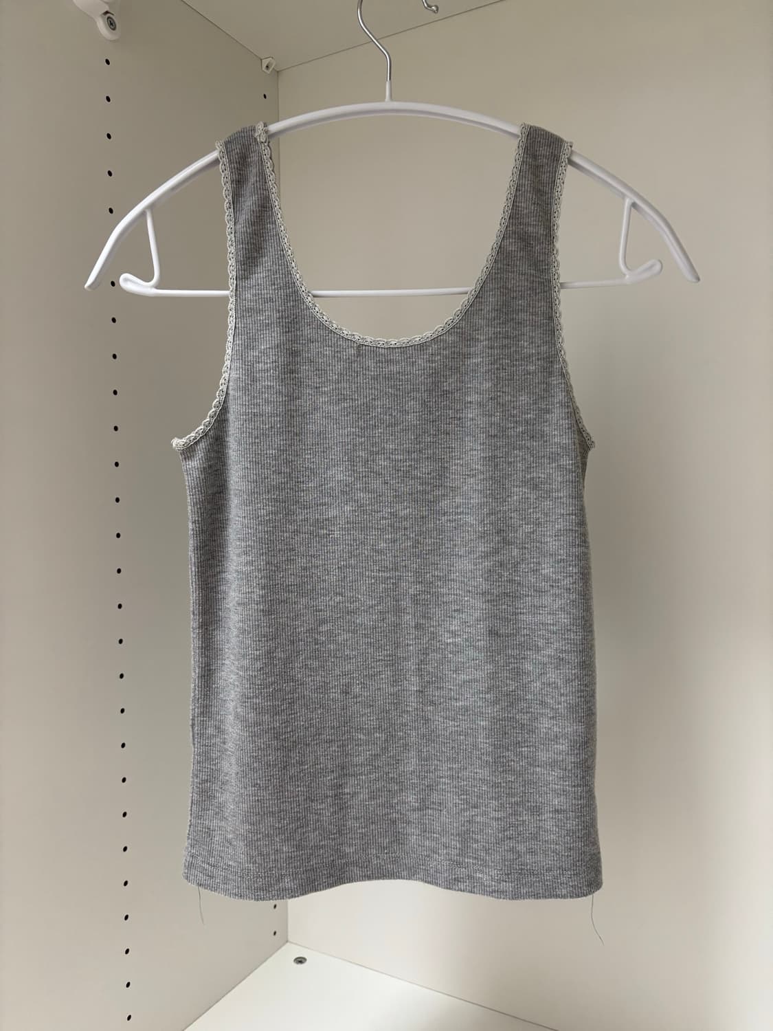 샵페어리 farire 슬리브리스 그레이 레이스 나시 회색 모리걸 상품이미지2