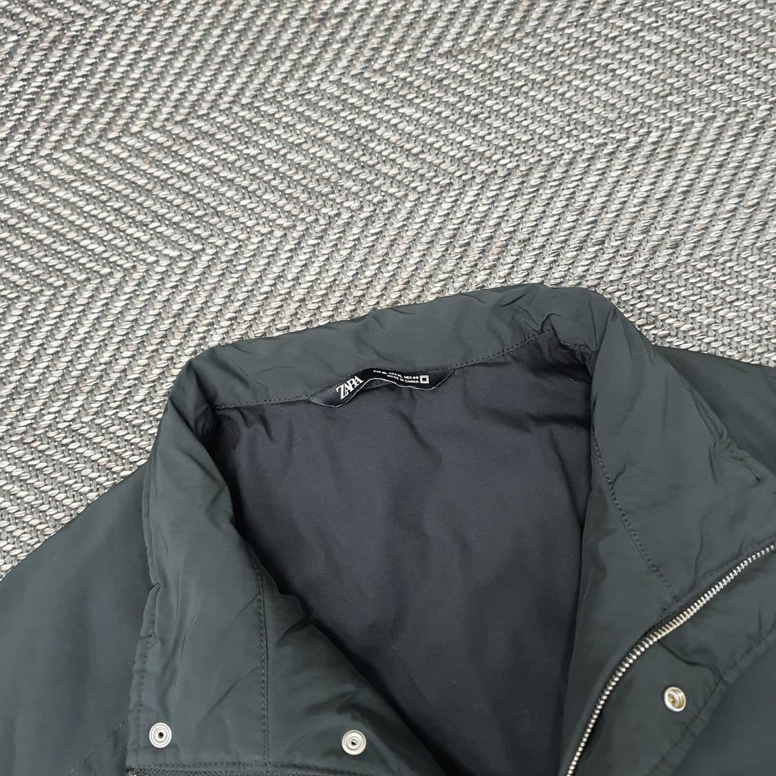 자라 하이테크 봄버점퍼 남자105 상품이미지3