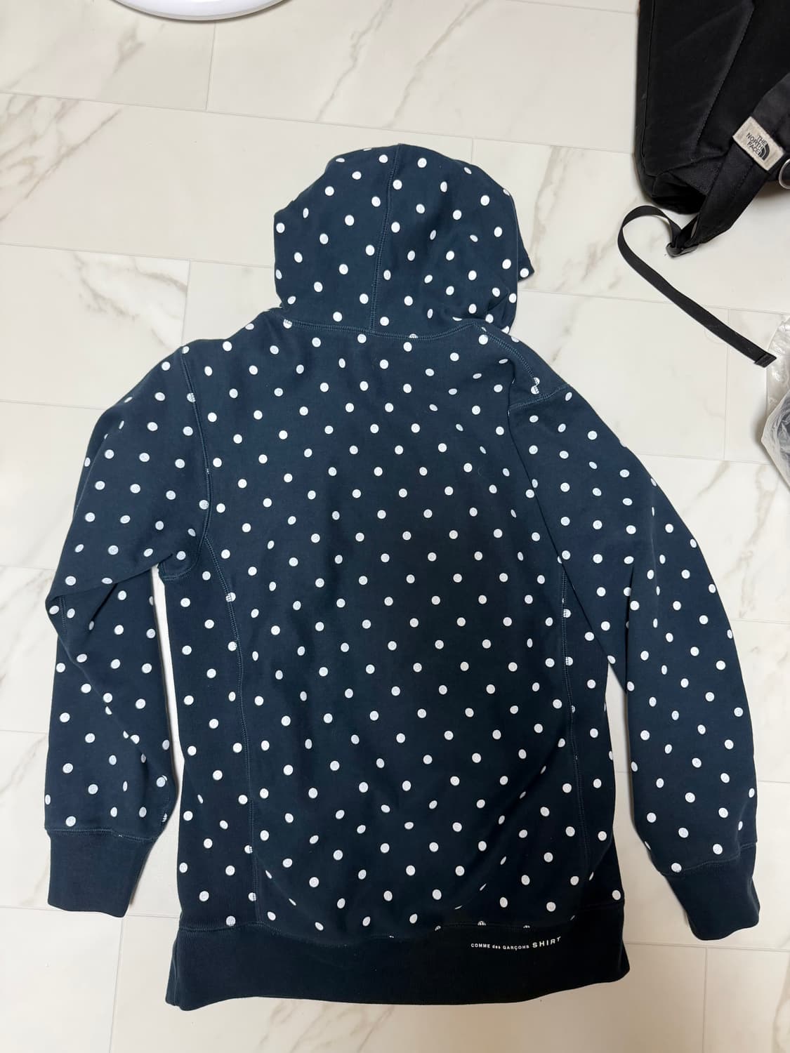 슈프림 꼼데 도트 후드 상품이미지2