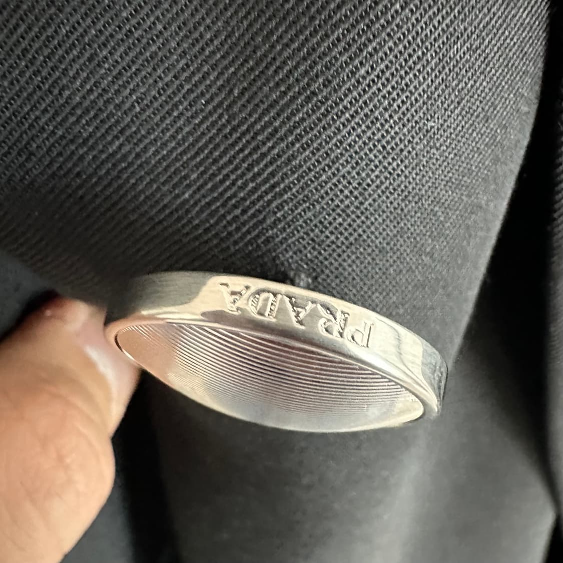 프라다 라프시몬스 24fw 벨벳카라 더블브레스티드 블레이져 상품이미지8