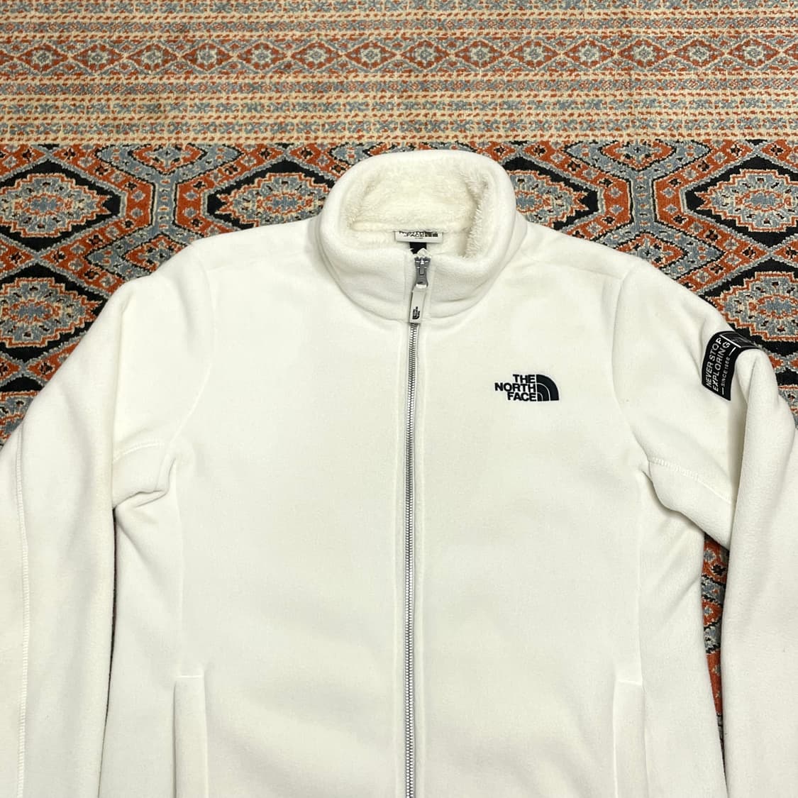 노스페이스 화이트 밍크 기모 플리스 자켓 남성S 상품이미지2