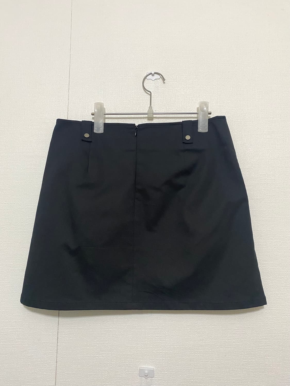 레이브 23SS 블랙 미니스커트 상품이미지5