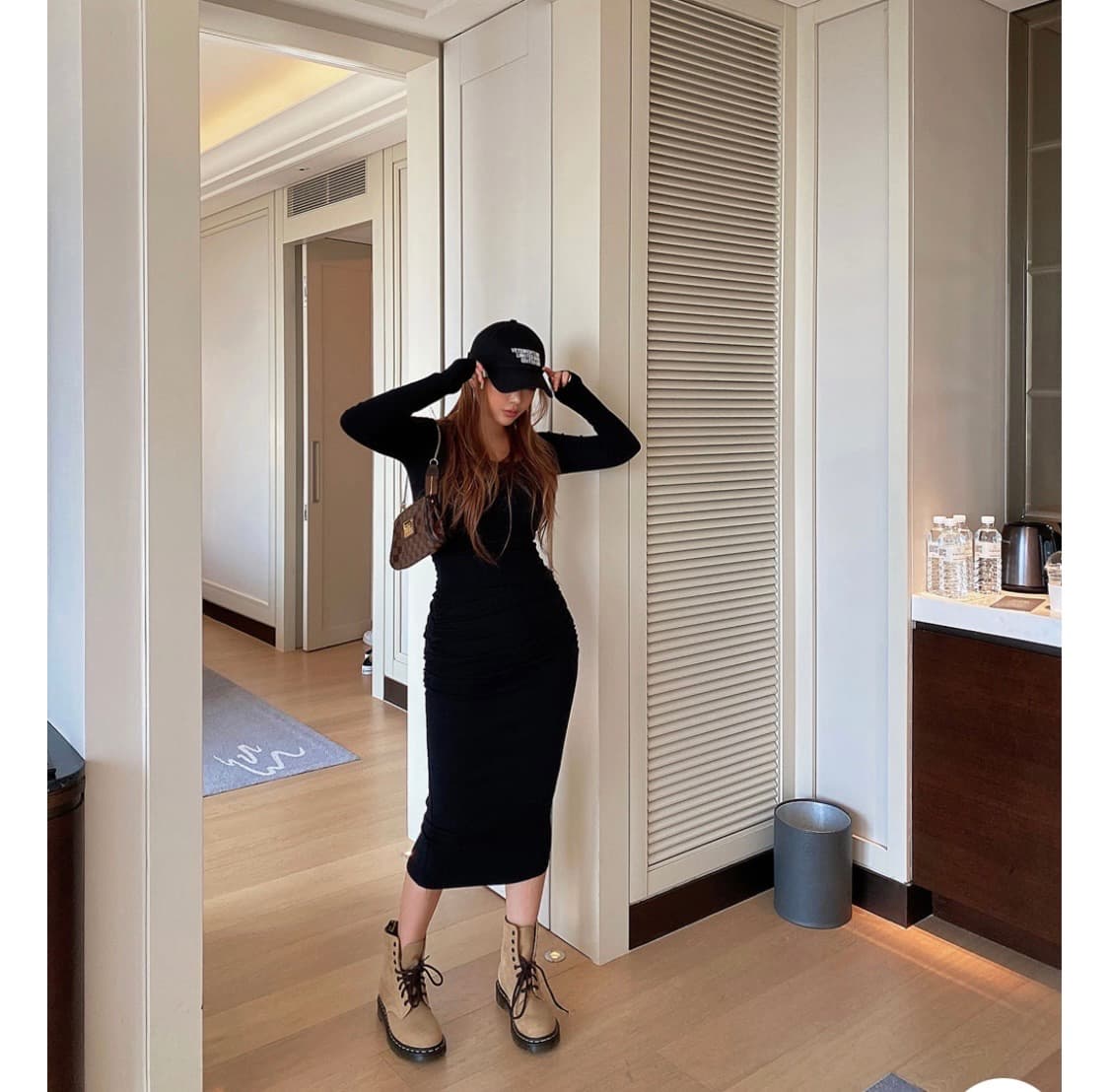 히프나틱 자체제작 긴팔 볼륨업 셔링 롱원피스  상품이미지2