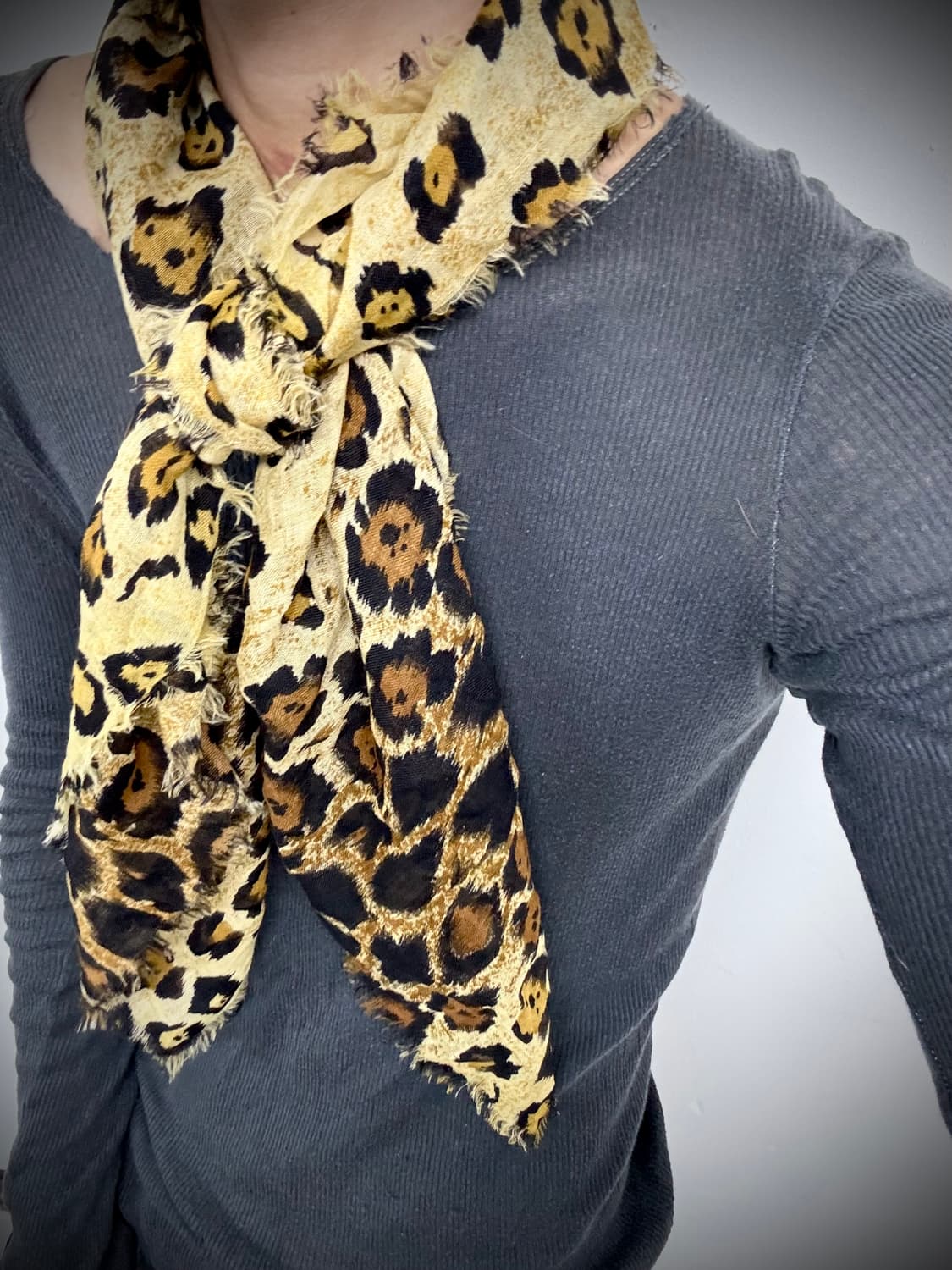 “Vintage” Leopard Pattern Scarf 상품이미지5