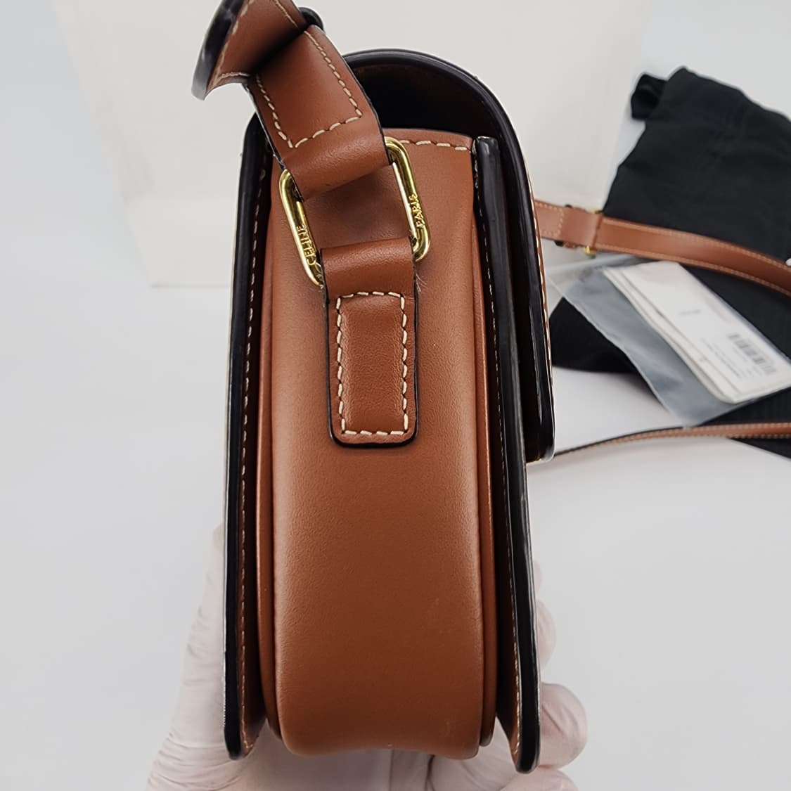 전시품급 셀린느 틴 트리옹프 숄더백 크로스백 스몰 상품이미지4