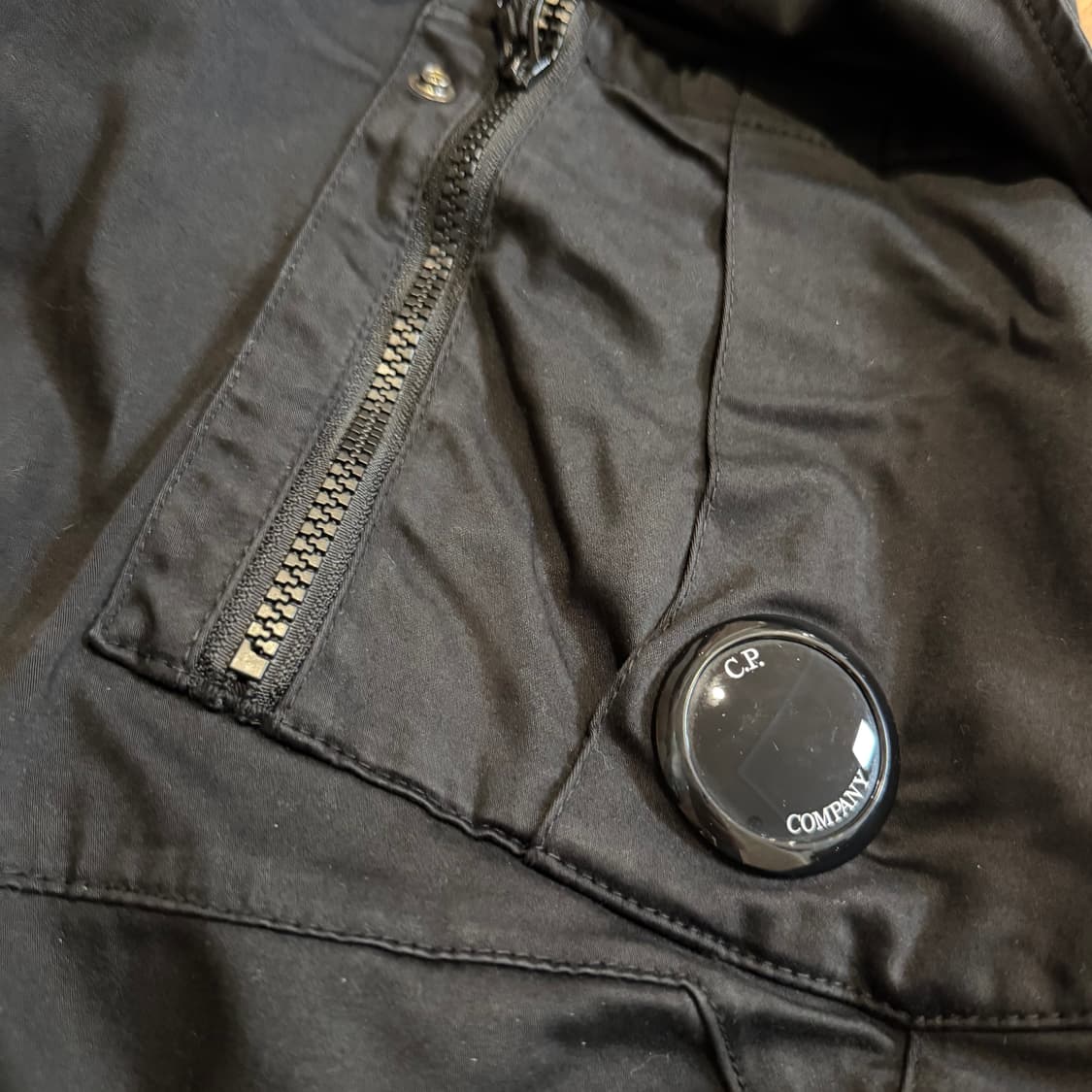 C.P. Company ERGONOMIC FIT 블랙 카고 팬츠 48 상품이미지6