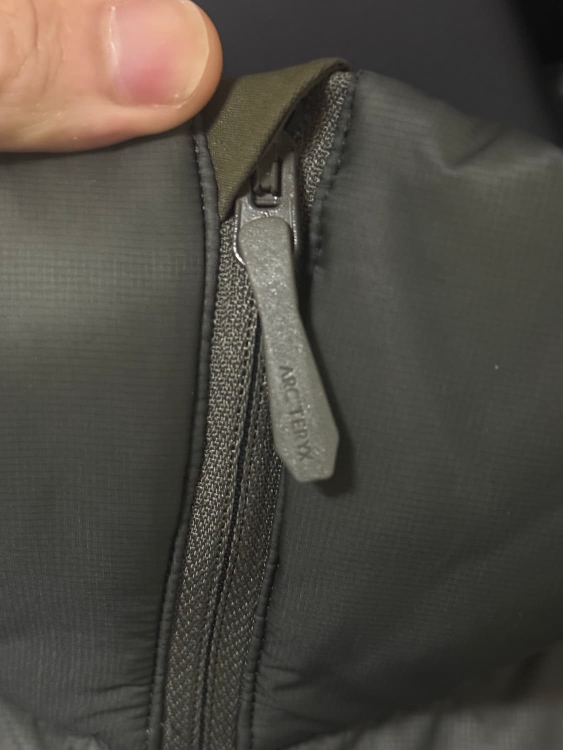 아크테릭스 25FW 세륨 후디 포리지베르베 상품이미지7