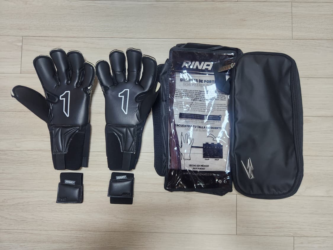 [리낫] 산토로코 알파 블랙 골키퍼 장갑 9호 상품이미지3