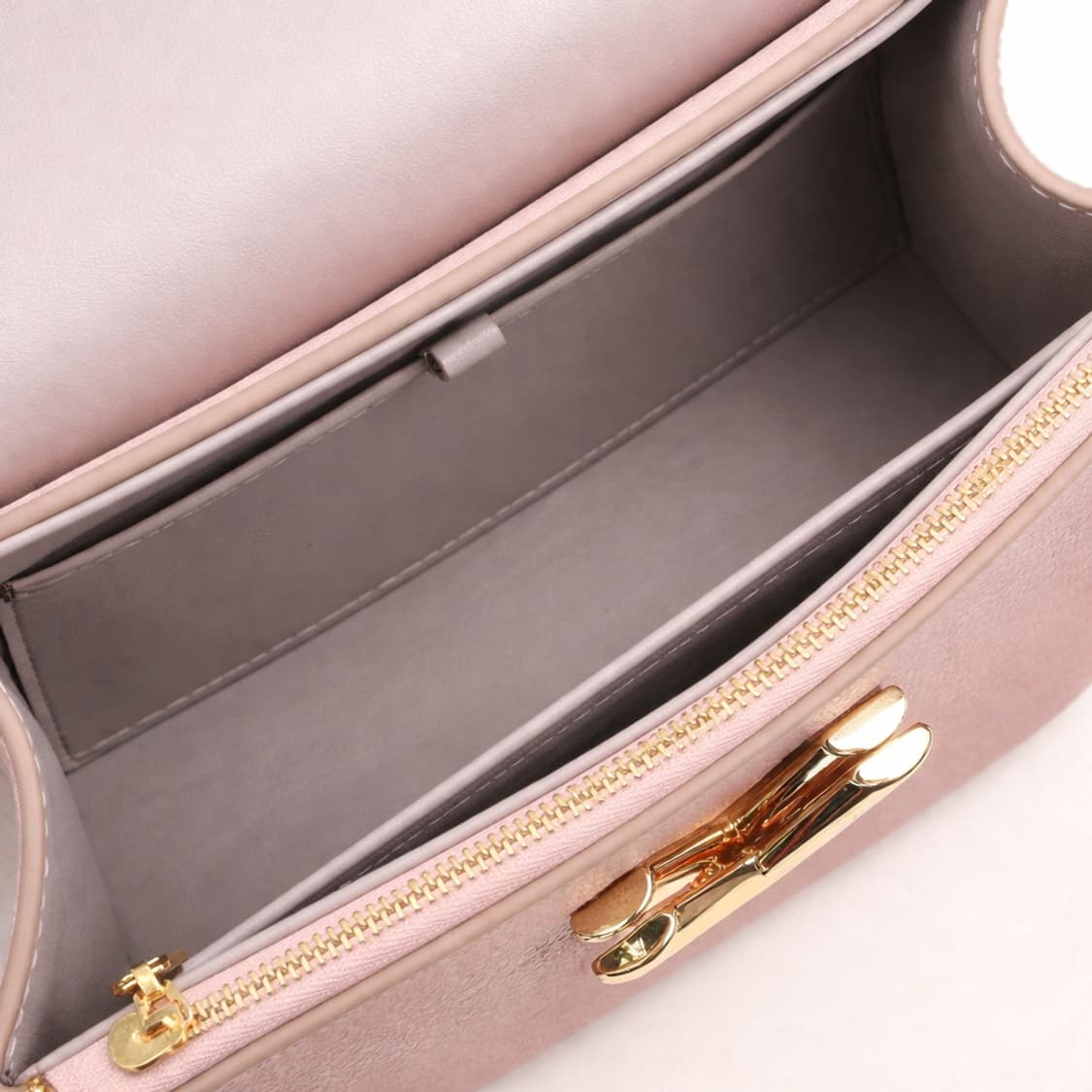 [A급] 루이비통 트위스트 원 핸들 PM 판매합니다!!! 상품이미지3