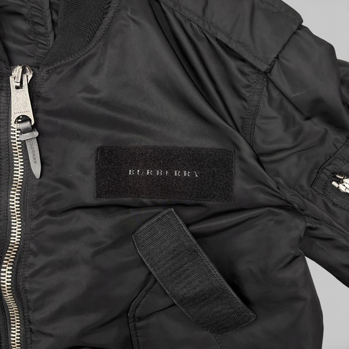 버버리 MA-1 플라이트 자켓 상품이미지3