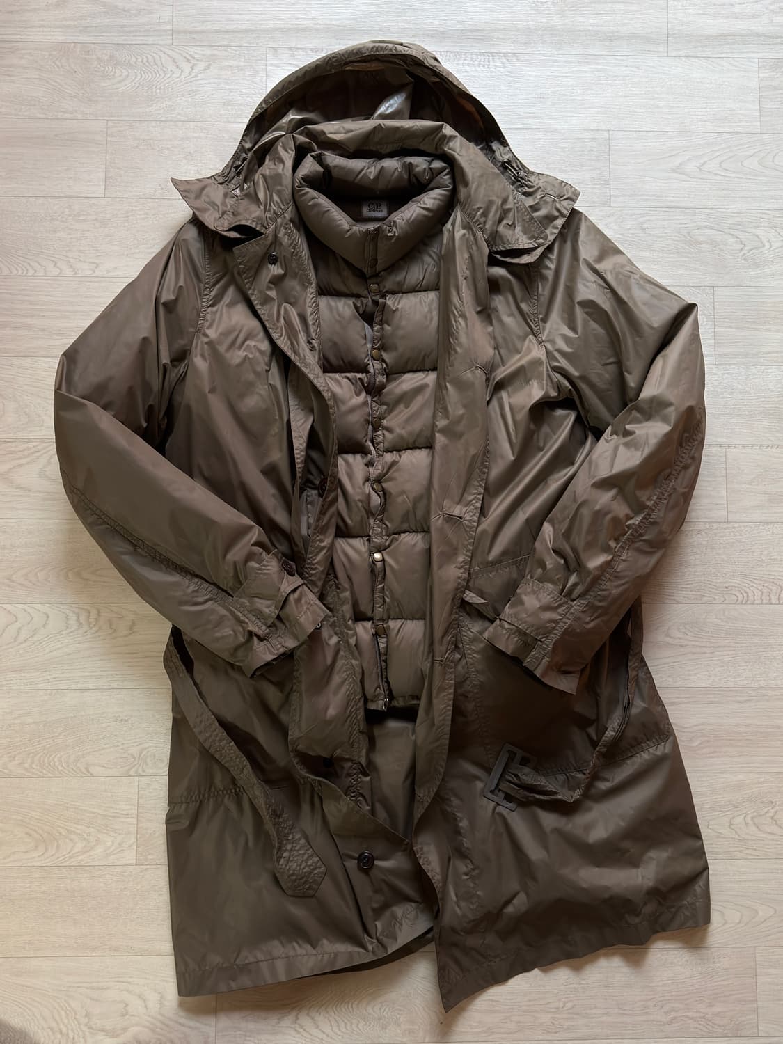 cp컴퍼니 퍼텍스 패딩코트 (Brown) 50 상품이미지1