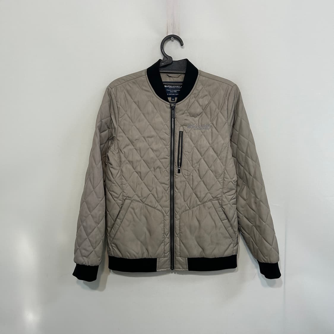 디스커버리 여성 경량패딩 95 상품이미지1