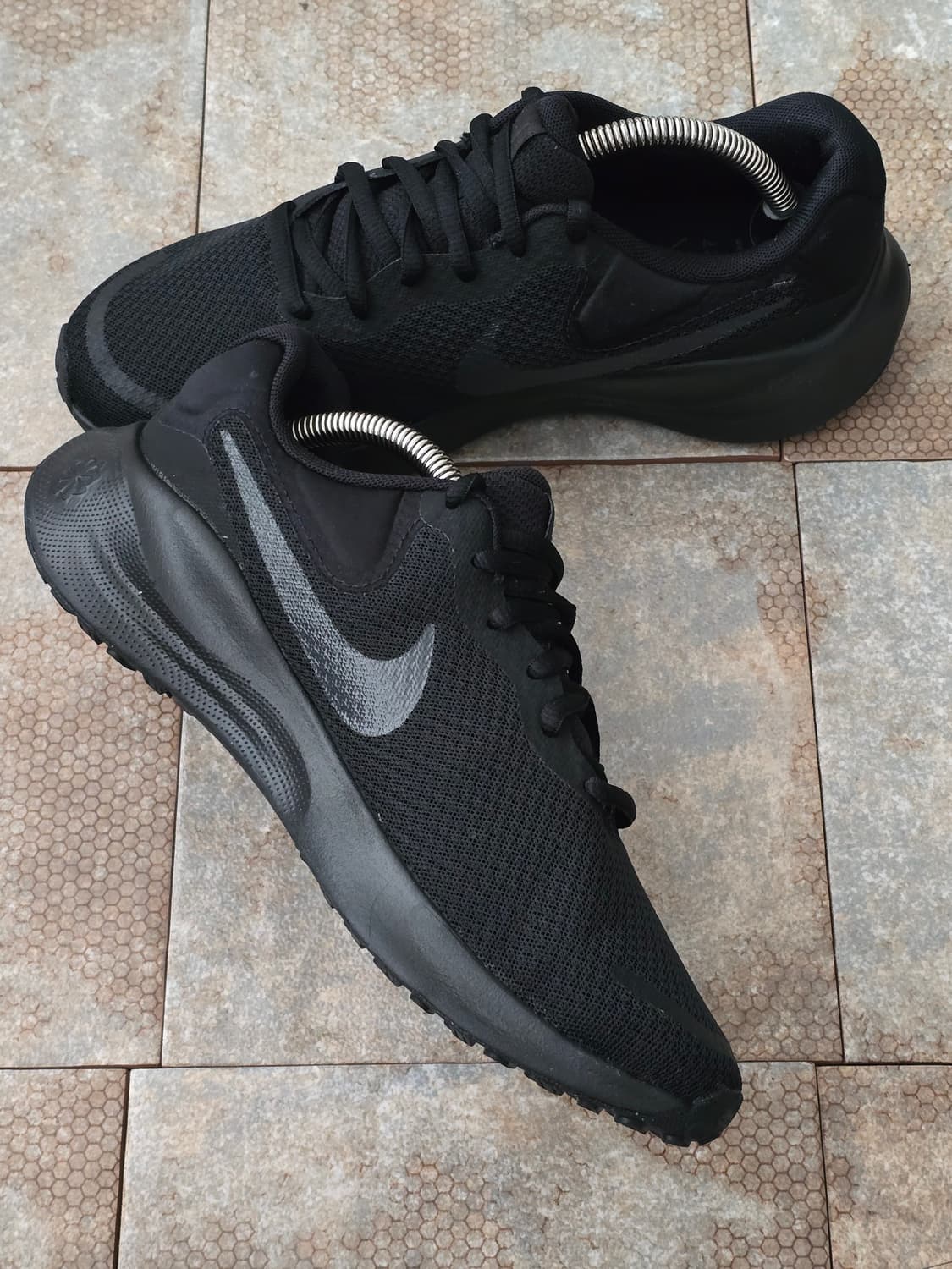 (250)나이키 레볼루션 7 블랙 상품이미지5