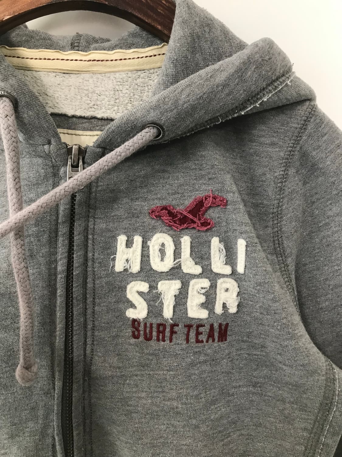 홀리스터 y2k 와투케 딱붙 그레이 후드집업 상품이미지4