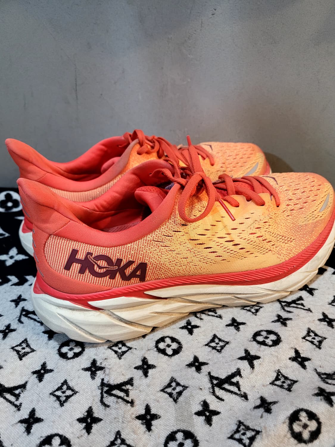 정품 호카오네오네 클리프톤 8 상품이미지7