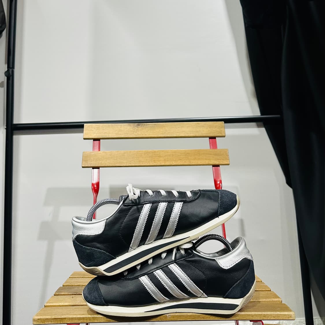 245) 아디다스 운동화 여성 여자 신발 컨트리 OG 블랙 실버 상품이미지7