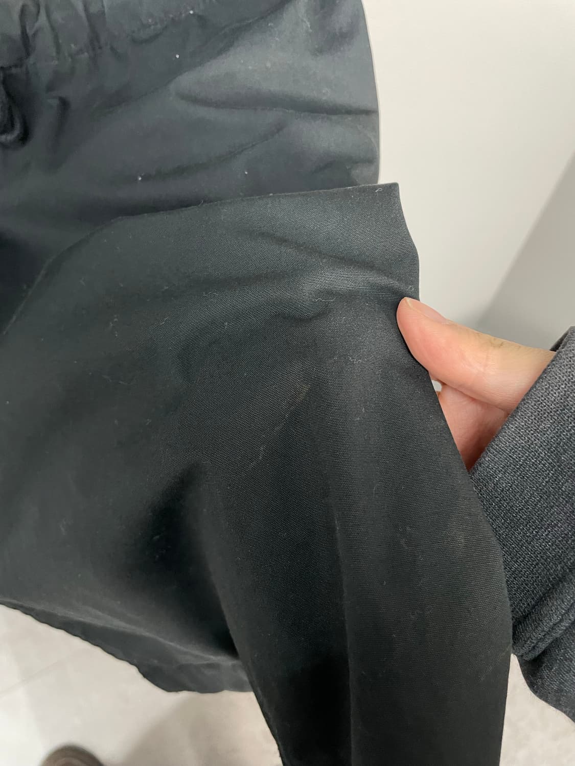 갭 블랙 피쉬테일 야상 자켓 상품이미지6