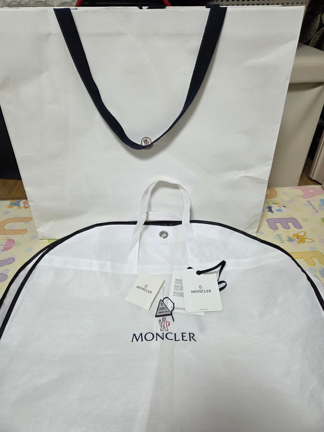 24FW 몽클레어 클루니 3 블랙  상품이미지3