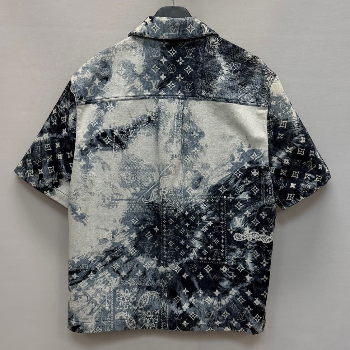 루이비통 모노그램 반다나 데님 셔츠 (105) 상품이미지4