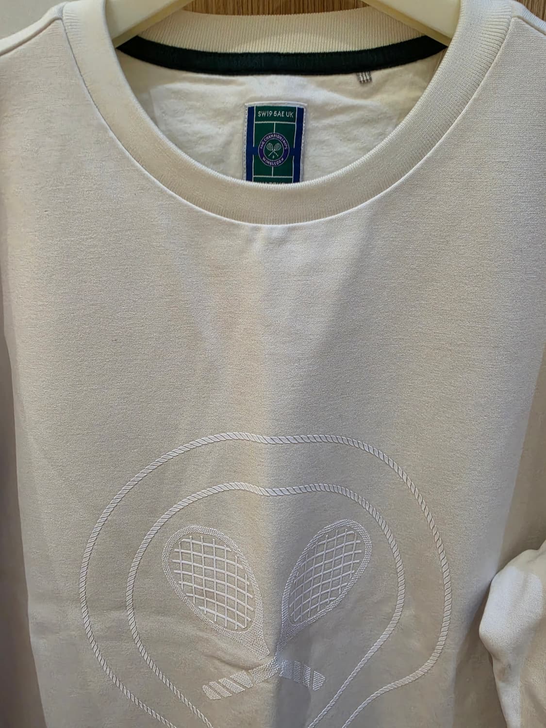 헤지스 남성 윔블던 화이트 맨투맨 판매합니다! 상품이미지2