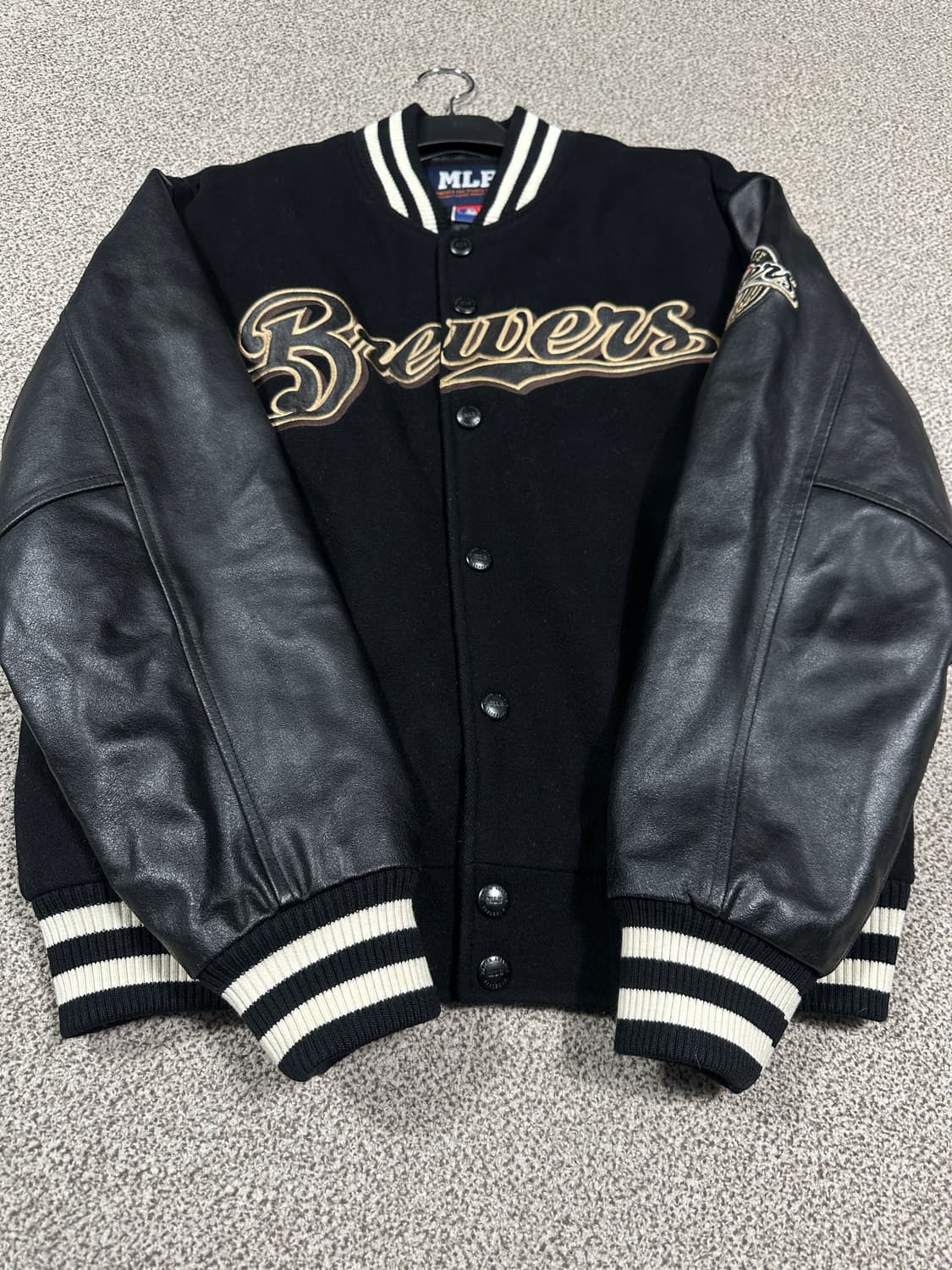 MLB 밀워키 브루어스 바시티자켓 M 상품이미지2