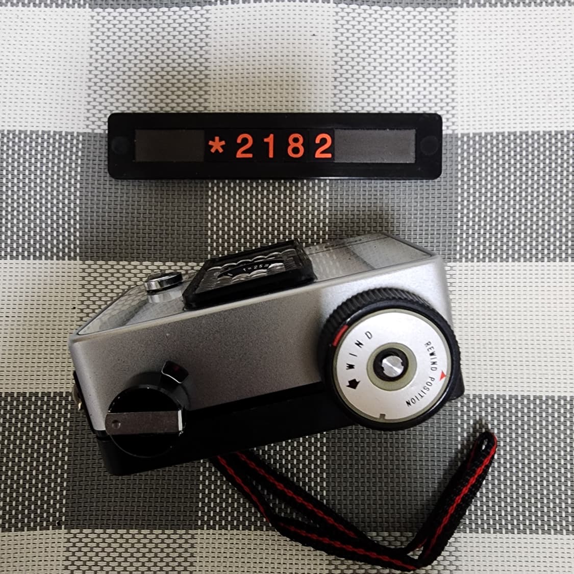 리코 오토하프 SE 필름카메라 실버바디 상품이미지4