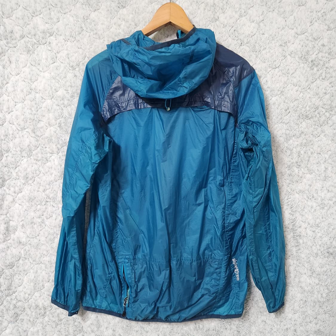 H486 [XL] 살레와 사레와 경량 바람막이 상품이미지3