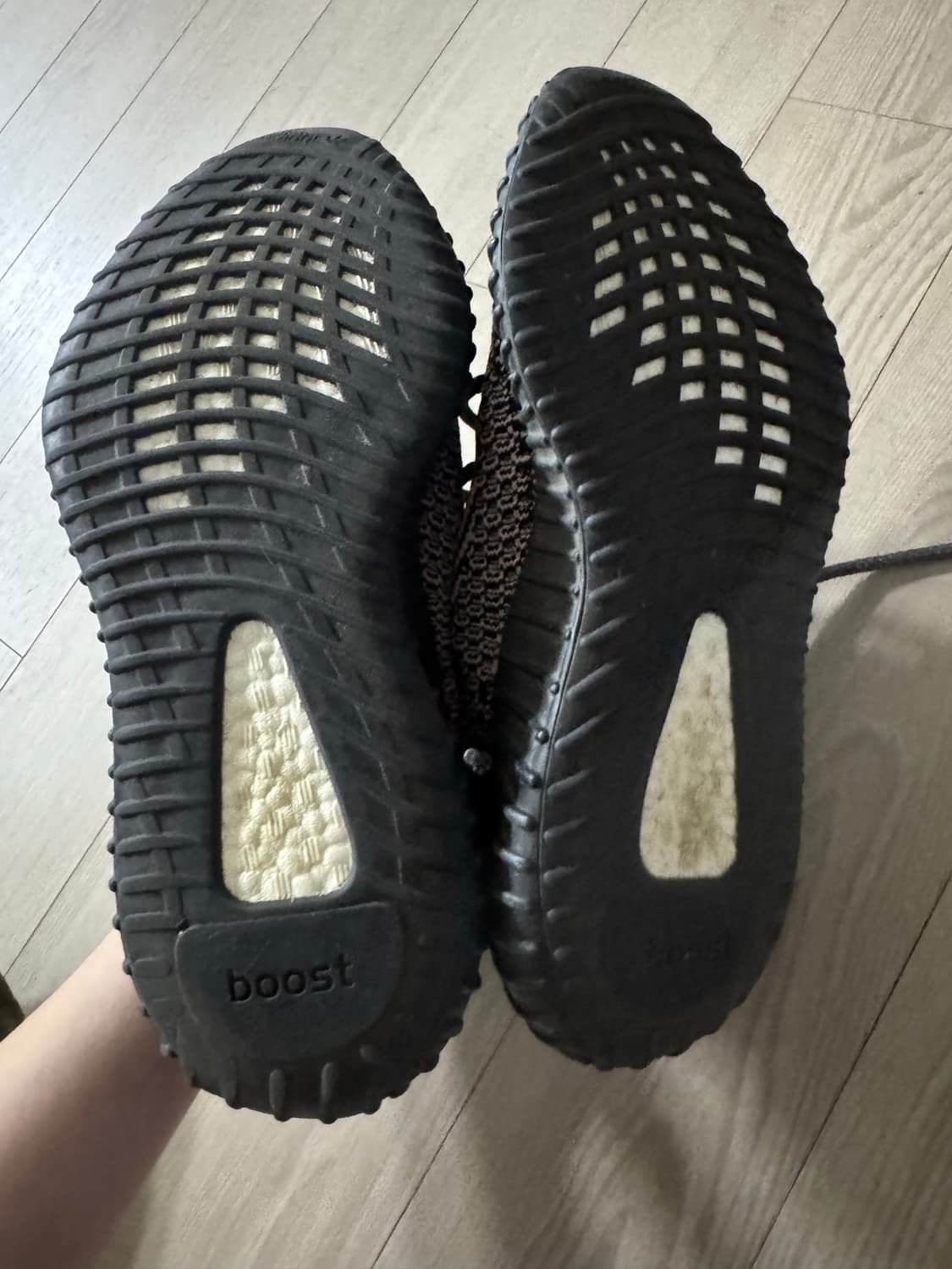이지부스트 350 예힐 260 상품이미지2
