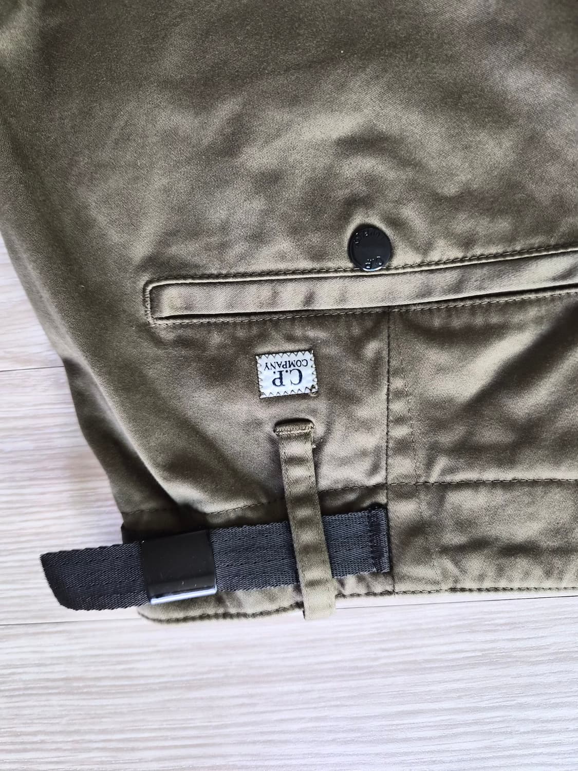 CP컴퍼니 ERGONOMIC FIT 48 상품이미지3