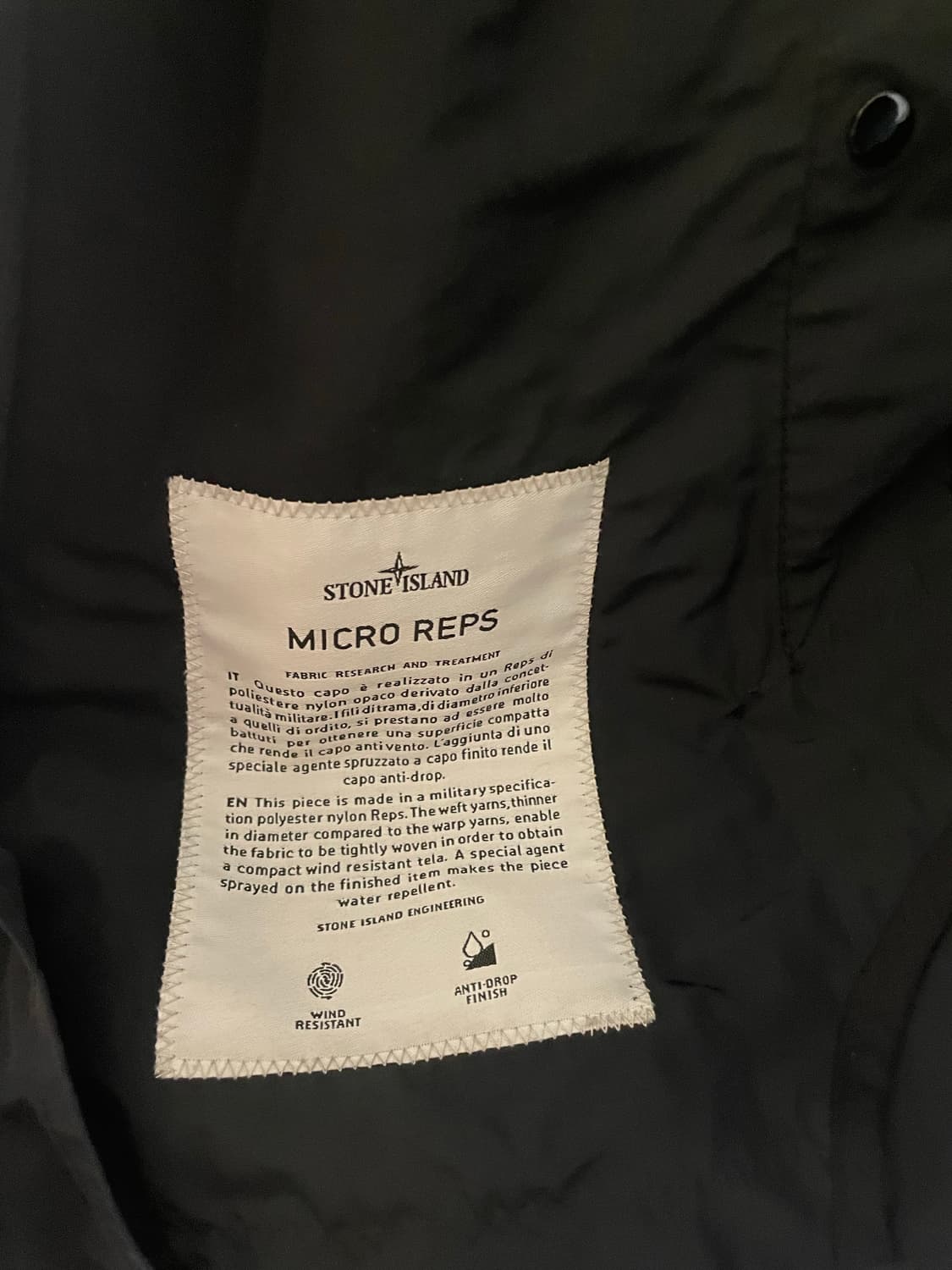 스톤아일랜드 마이크로랩스 바람막이 상품이미지4