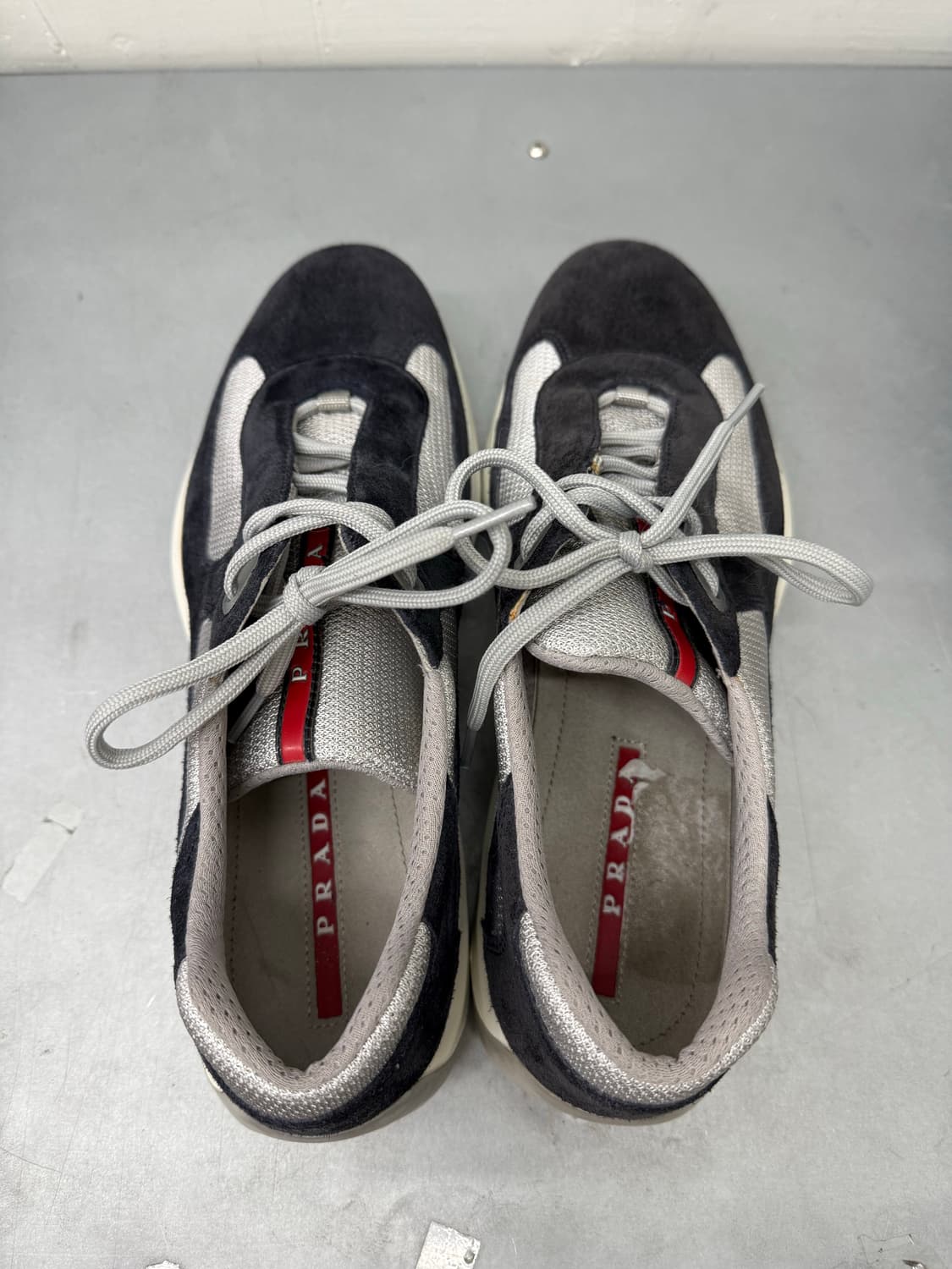 prada sport 아메리칸컵 navy suede rare item 상품이미지4