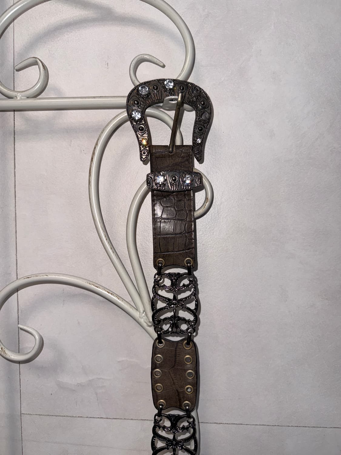 Brown python oriental punching stud belt 상품이미지4