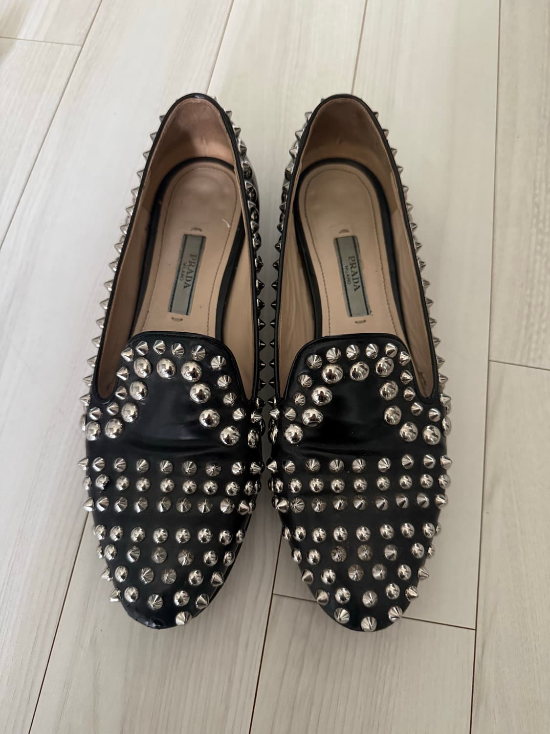 prada 블랙 스터드 로퍼 230 상품이미지1