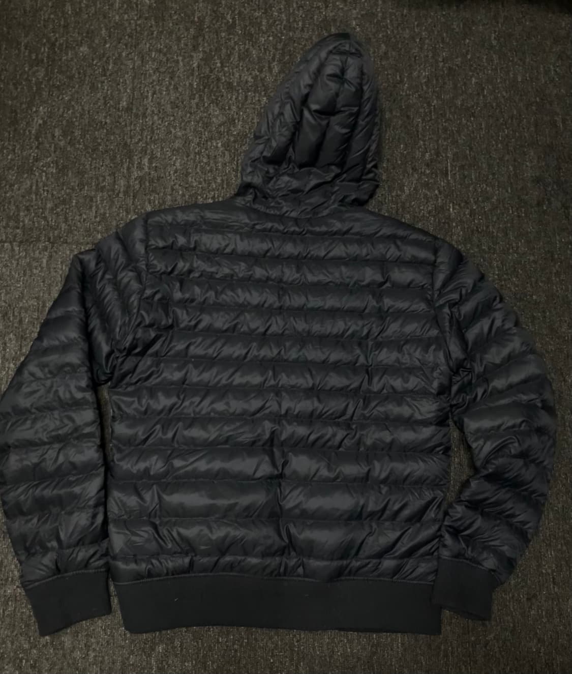 언더커버 x 유니클로 라이트다운 경량패딩 블랙 상품이미지5