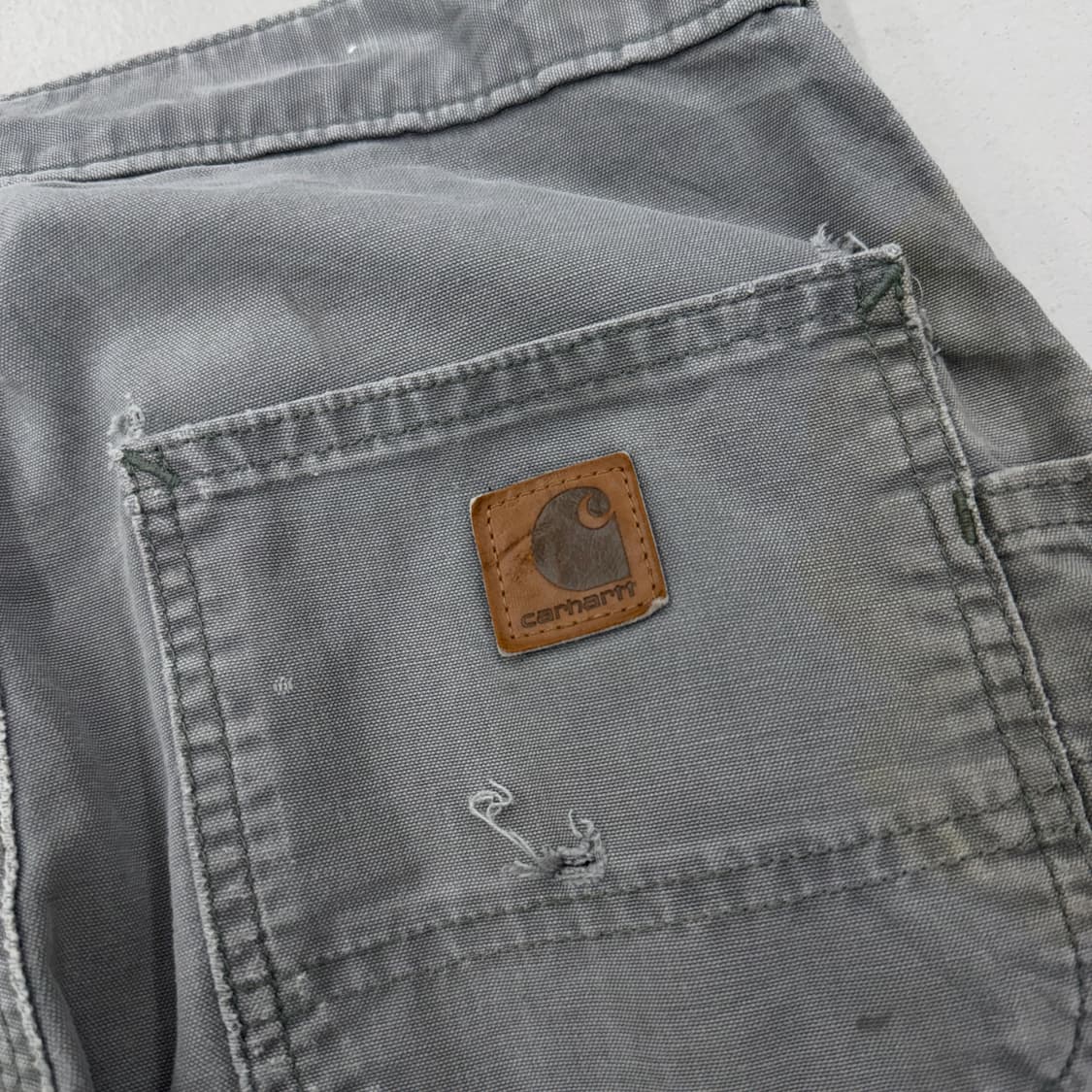 칼하트 OG 가죽패치 카펜터 페이딩 와이드 워크팬츠 상품이미지9