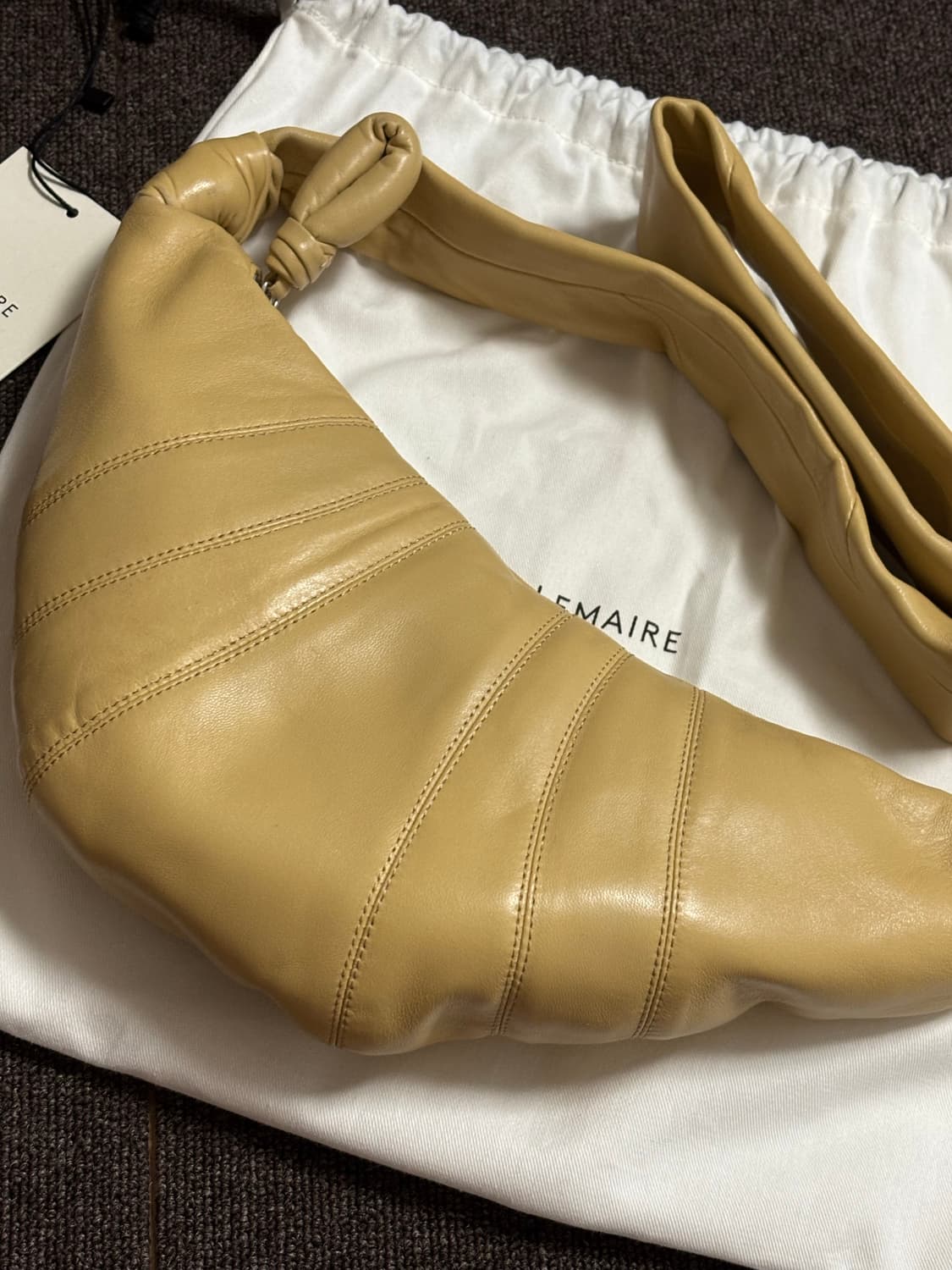 르메르 크루아상백 범백 듄컬러 스몰 상품이미지5